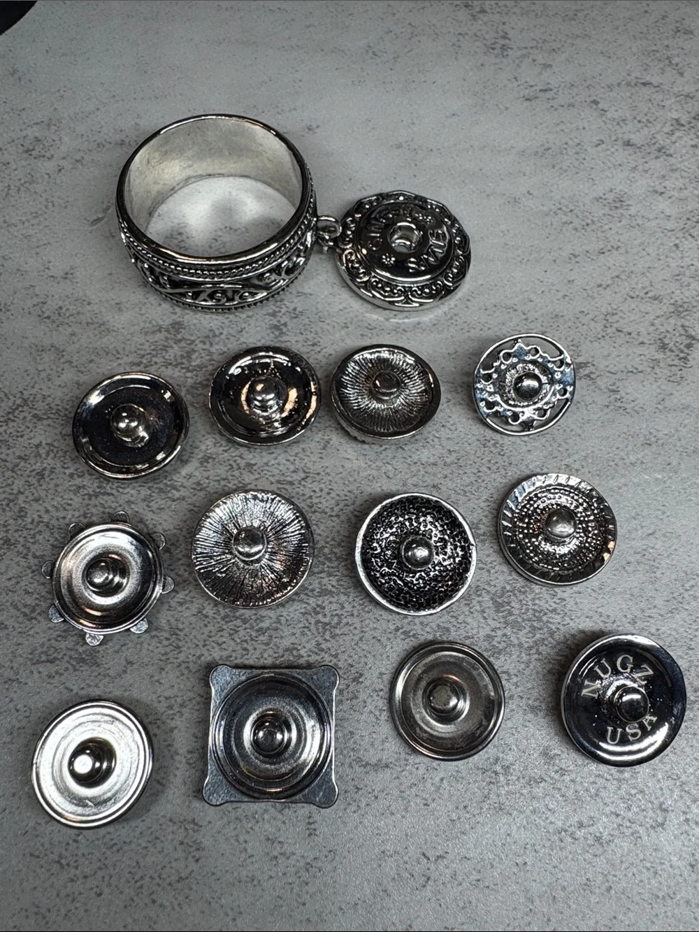 Scarf Clip and Lot of 12: 20mm Snap Button Jewelry Set with Multicolor Accents